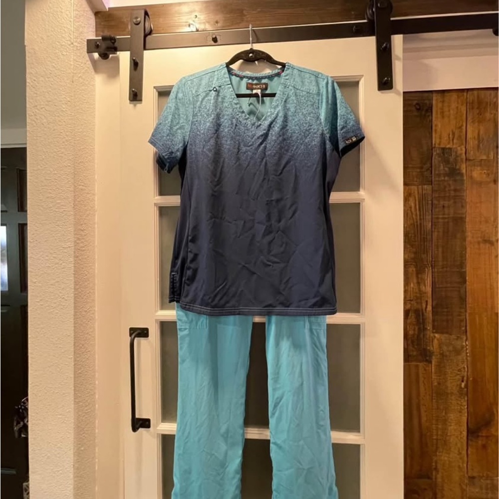 Blue Gradient Scrub Set